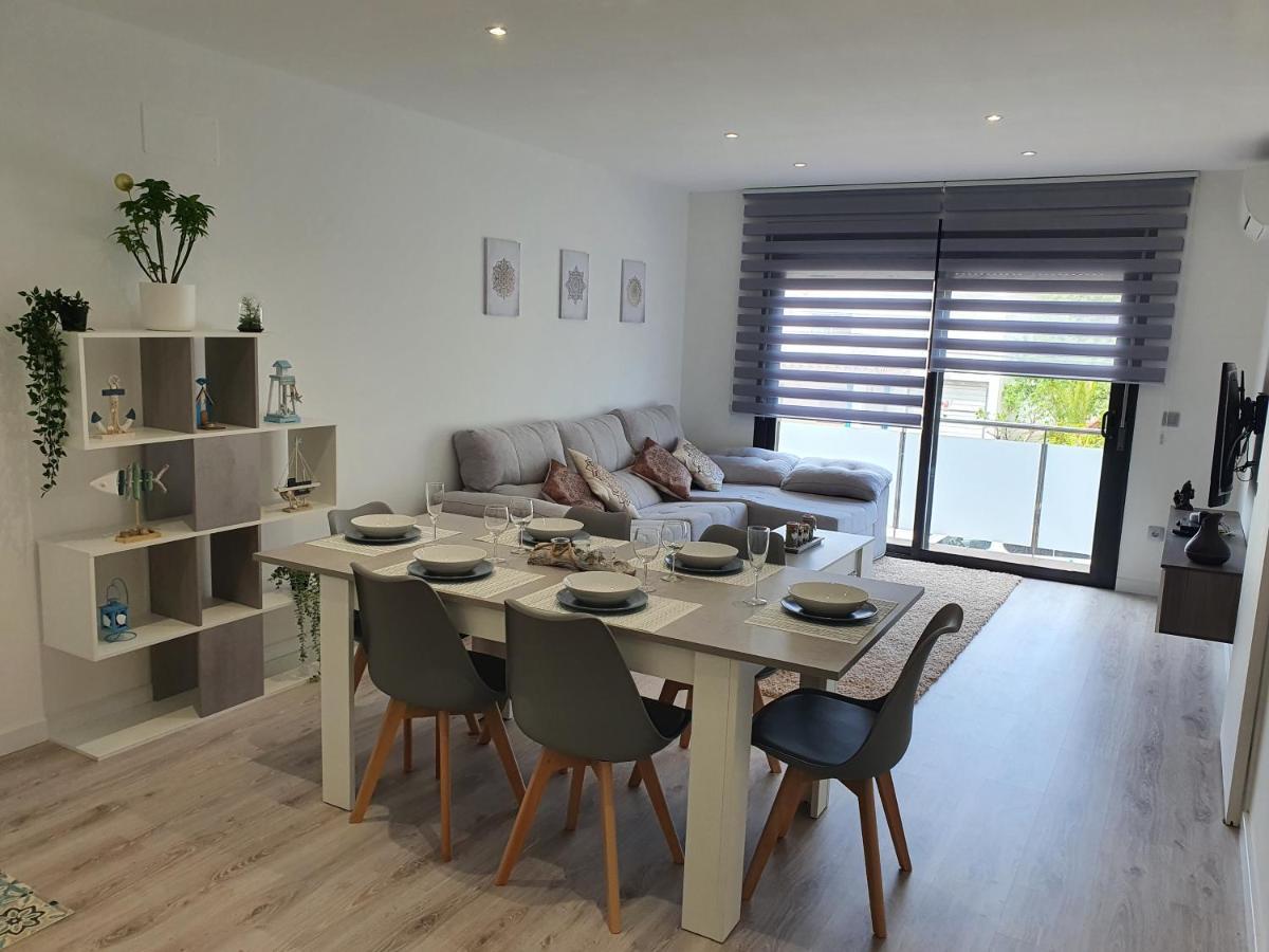 Moderno Duplex Comfort Roses Exterior photo